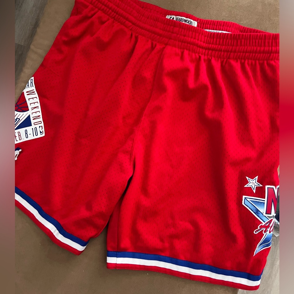 Mitchell & Ness Throwback Authentic Basketball Sh… - image 2